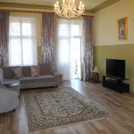 Sylva Na Stare Louce 42 * Karlovy Vary