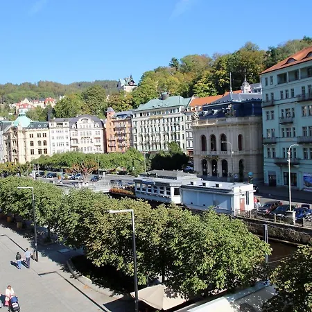 Sylva Na Stare Louce 42 * Karlovy Vary